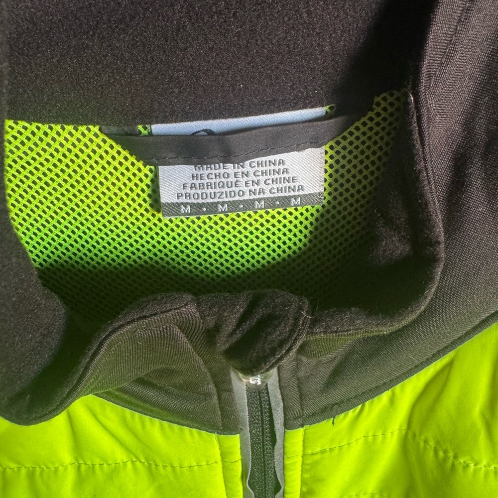 ASICS running jacket M - Picture 2 of 3
